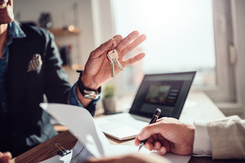 ¿Comprar o alquilar? Descubre qué te conviene más según tu situación